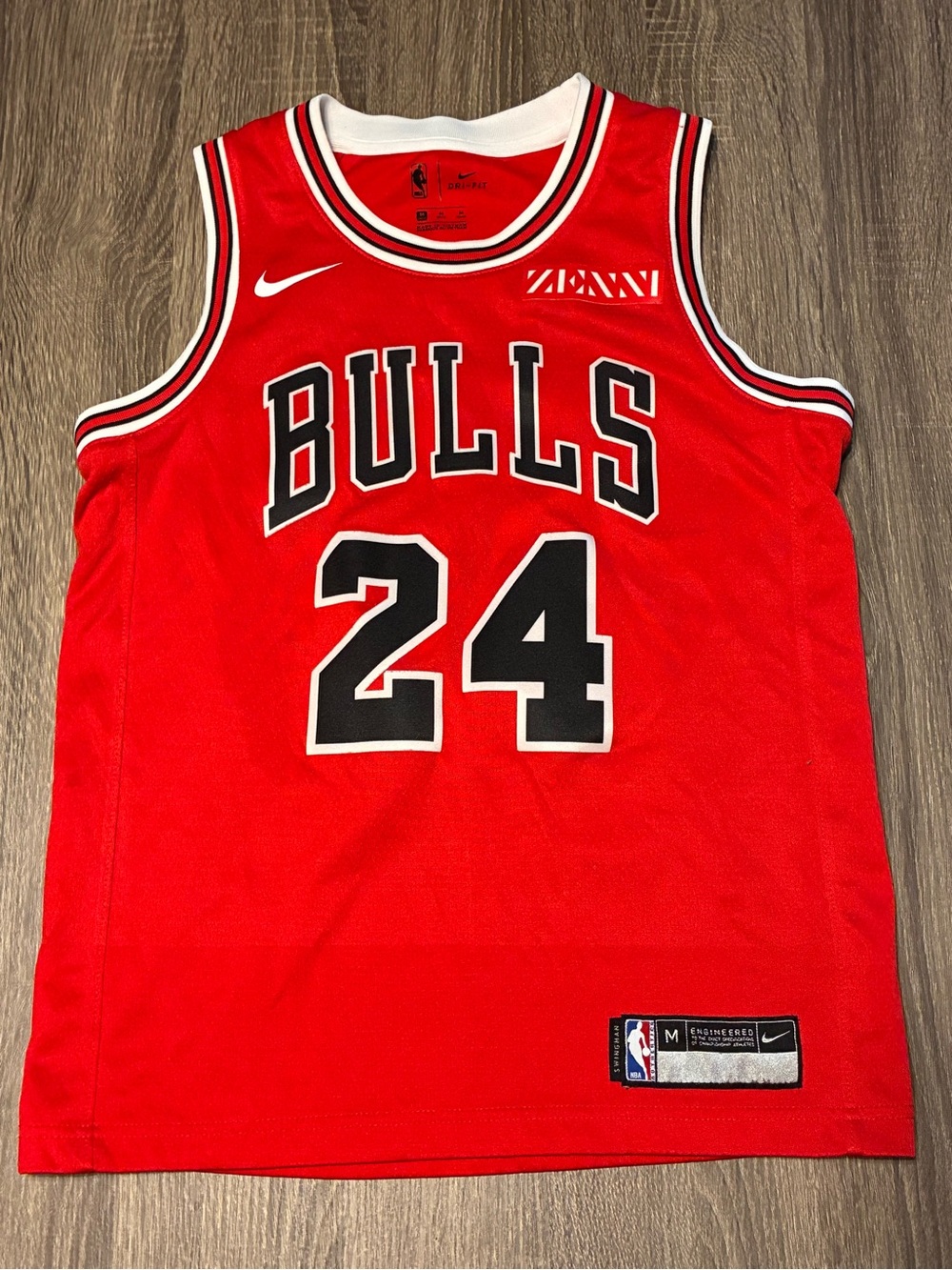 Lauri Markkanen #24 Chicago Bulls Red Swingman Nike Dri-Fit Youth Medium Jersey